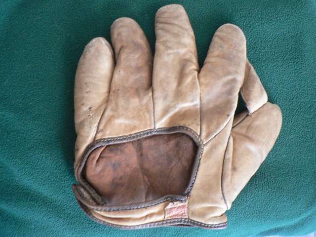 Rawlings 1 Inch Web Back